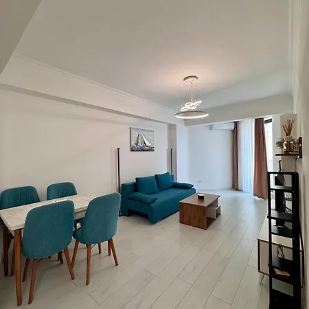 Apartment Romantic Solid *